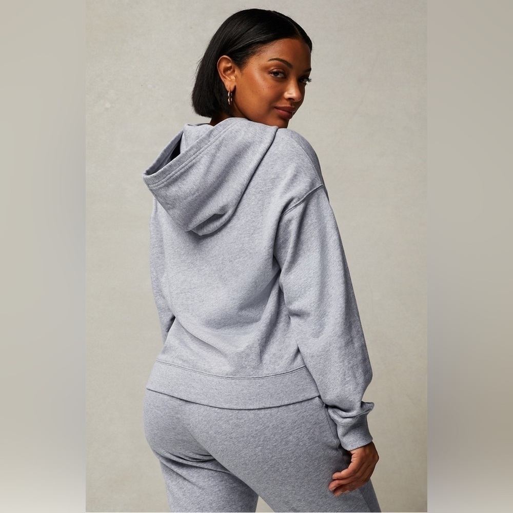 Fabletics Women Grey Hoodie NWT XL - Picture 2 of 7